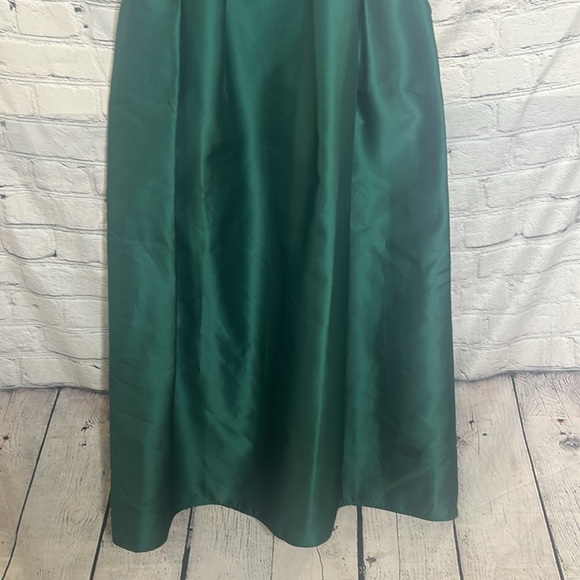 Alfred Sung Green Short Sleeve Evening Long Gown Size 10 Excellent Condition - Picture 5 of 10